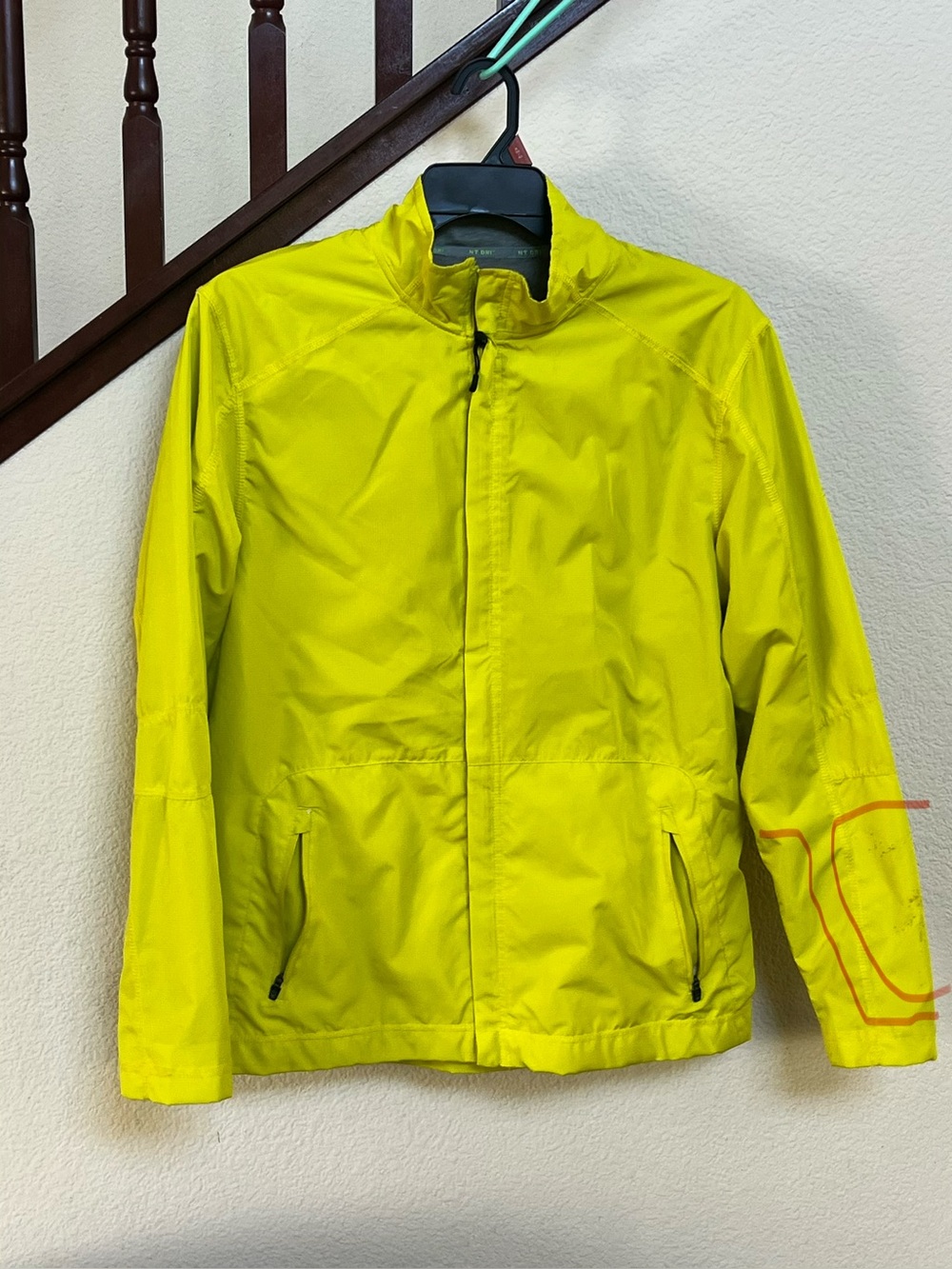 Windbreaker/Jacket